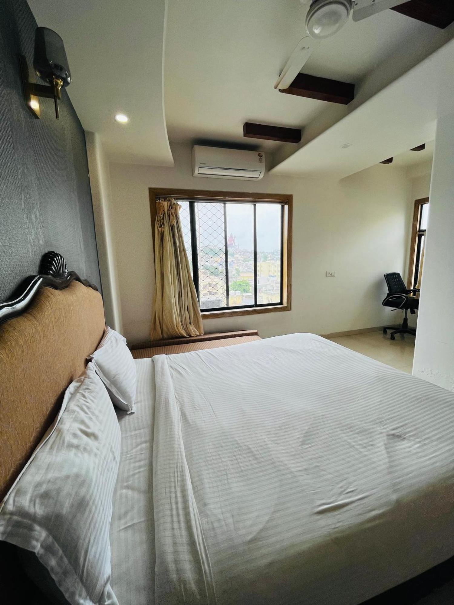 Metro Hotel Nathdwara , 500Mtr 10Min Walking From Shreenathji Temple 966O9O1Oo6 Exterior photo