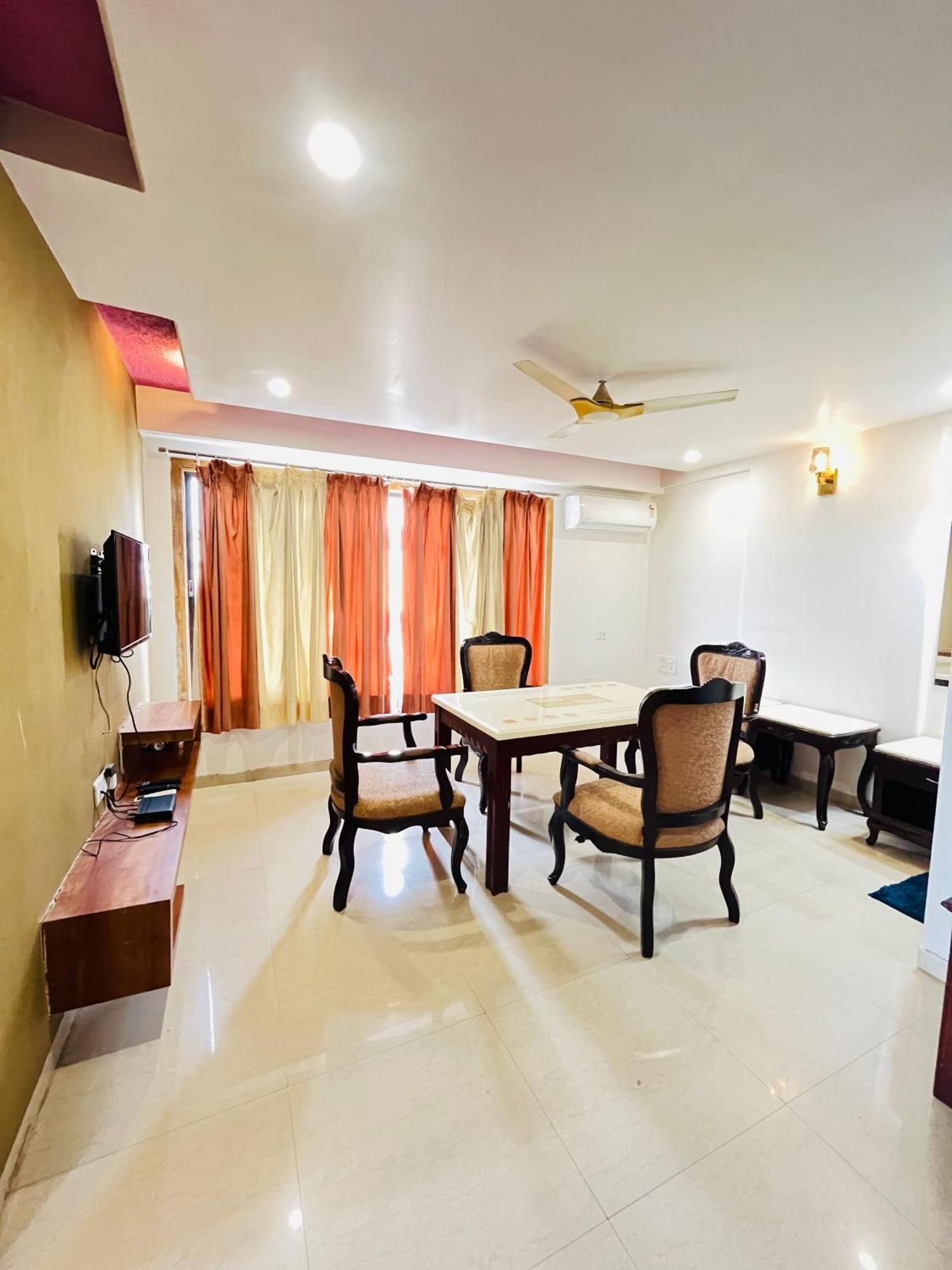 Metro Hotel Nathdwara , 500Mtr 10Min Walking From Shreenathji Temple 966O9O1Oo6 Exterior photo